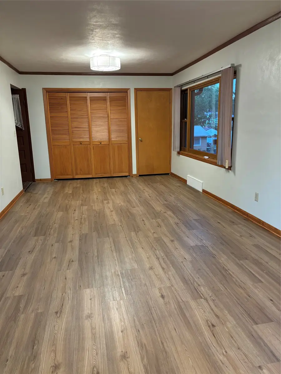 105 N Park Street, Creston, IA 50801 - #3