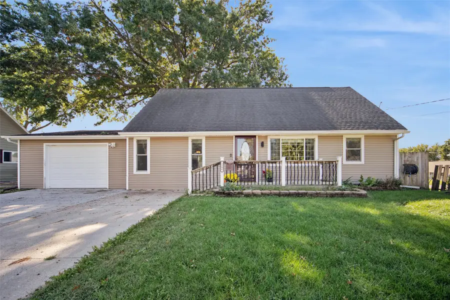 1306 Amos Avenue, Des Moines, IA 50315 - Image #2