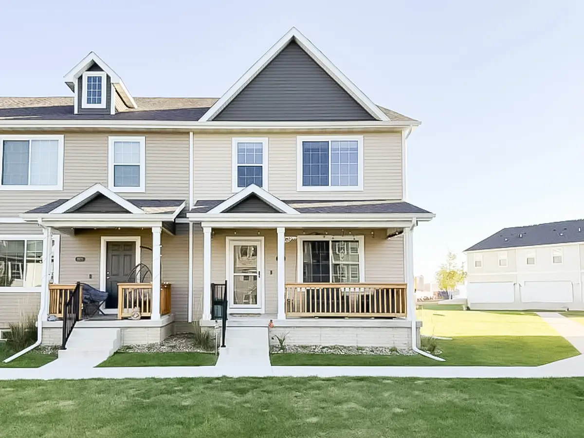801 Oakmont Place, Norwalk, IA 50211 - Image #1