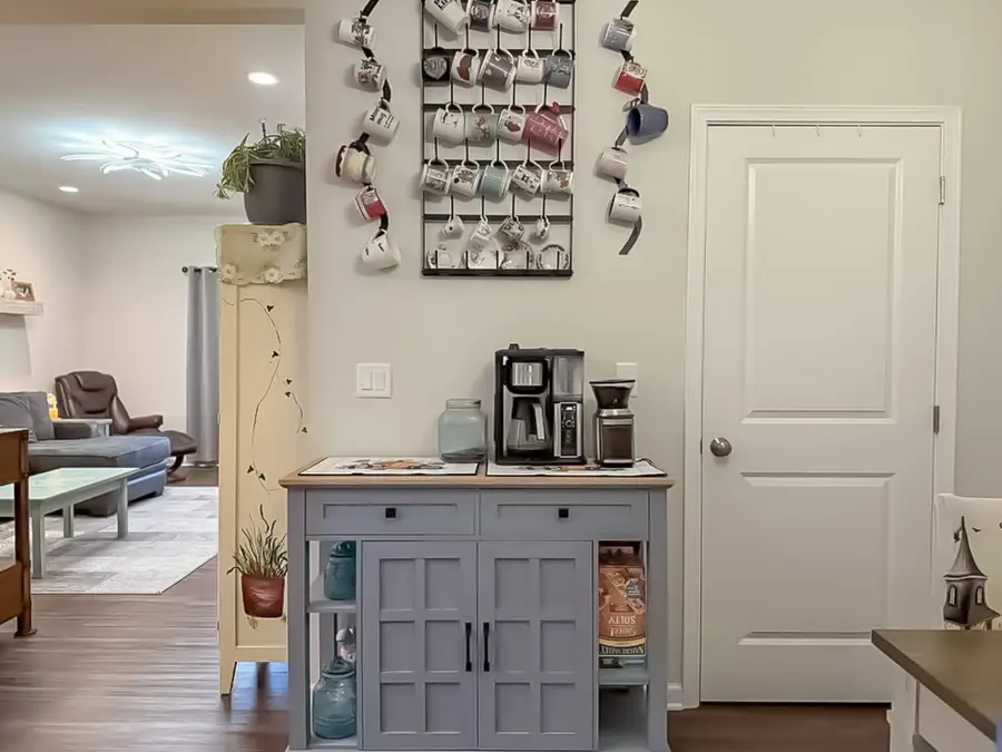 801 Oakmont Place, Norwalk, IA 50211 - Image #3