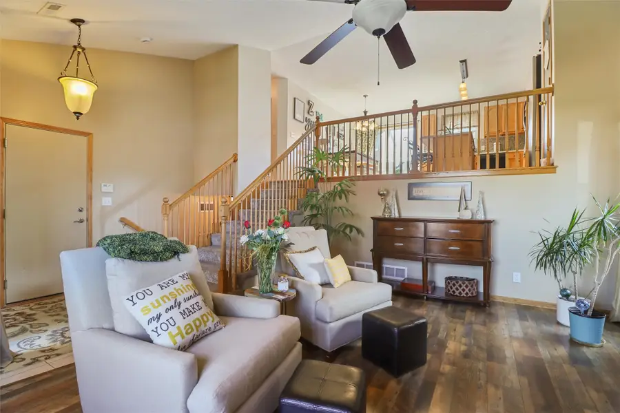 445 Ridgewood Boulevard, Pleasant Hill, IA 50327 - Image #2