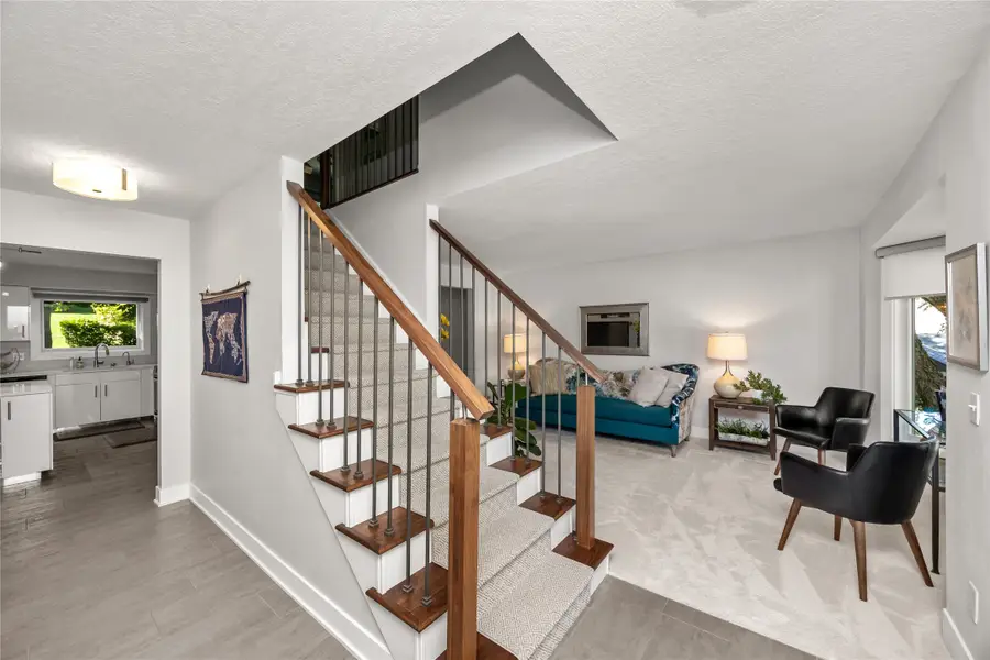 3508 Southern Woods Drive, Des Moines, IA 50321 - Image #2