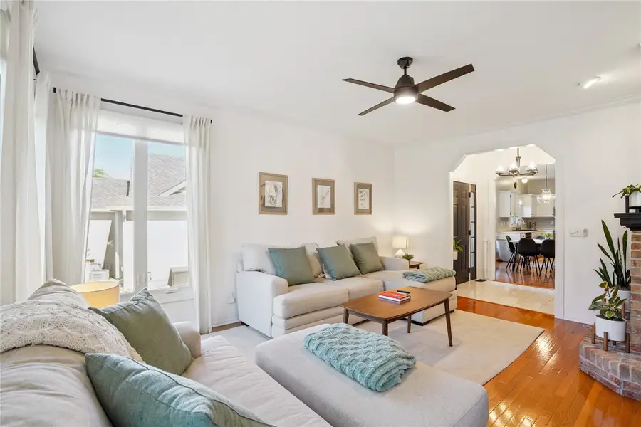 1440 Legend Drive, Clive, IA 50325 - Image #2