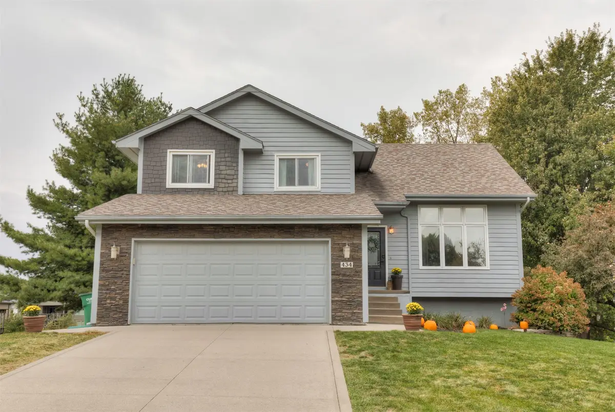 434 NW Prairie Creek Drive, Grimes, IA 50111 - Image #1