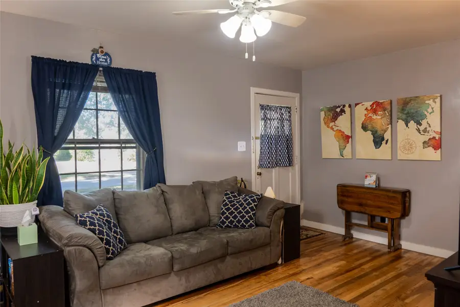 2621 60th Street, Des Moines, IA 50322 - Image #3