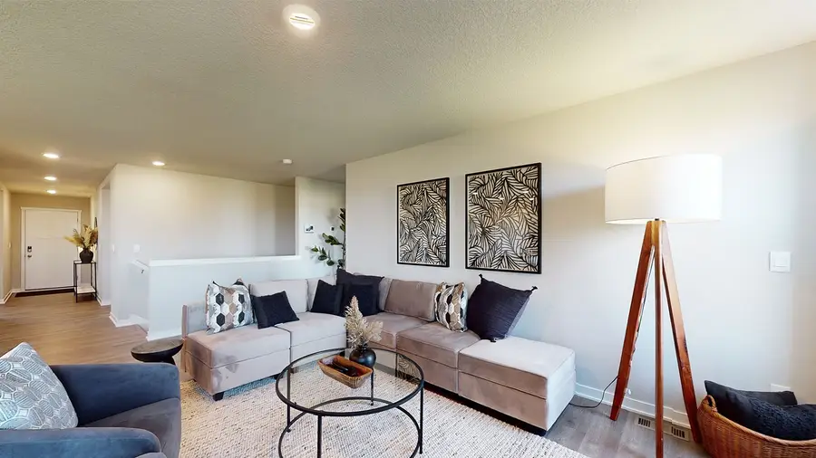 5039 168th Street, Urbandale, IA 50322 - Image #3