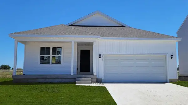 5703 NE Verona Drive, Ankeny, IA 50021