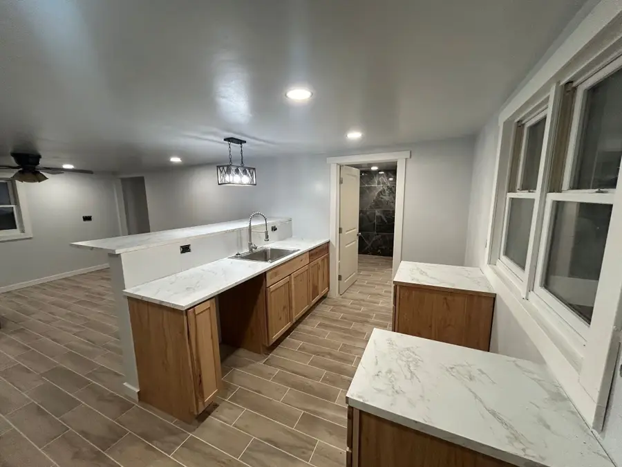 403 N Kenwood Boulevard, Indianola, IA 50125 - Image #2