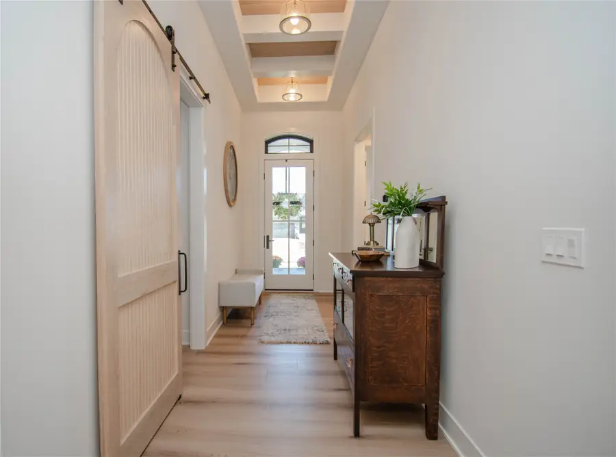 4010 NW 181st Street, Clive, IA 50325 - Image #3