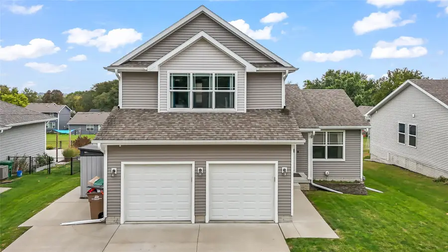 902 School Avenue, Norwalk, IA 50211 - Image #2