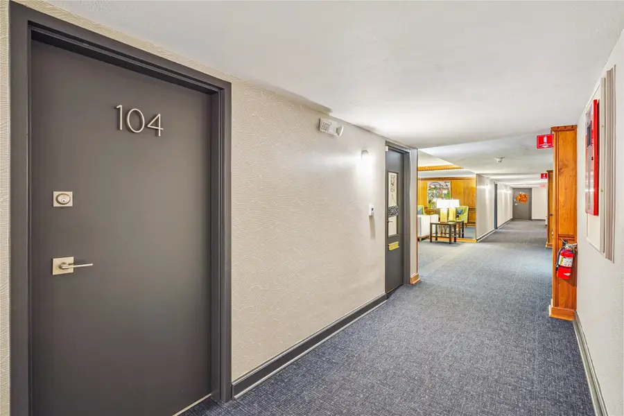 3663 Grand Avenue #104, Des Moines, IA 50312 - Image #3