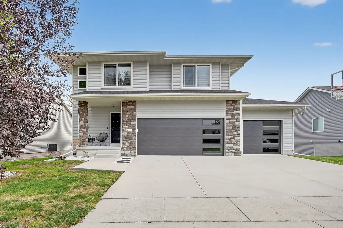 424 SE 12th Street, Grimes, IA 50111 - Image #1