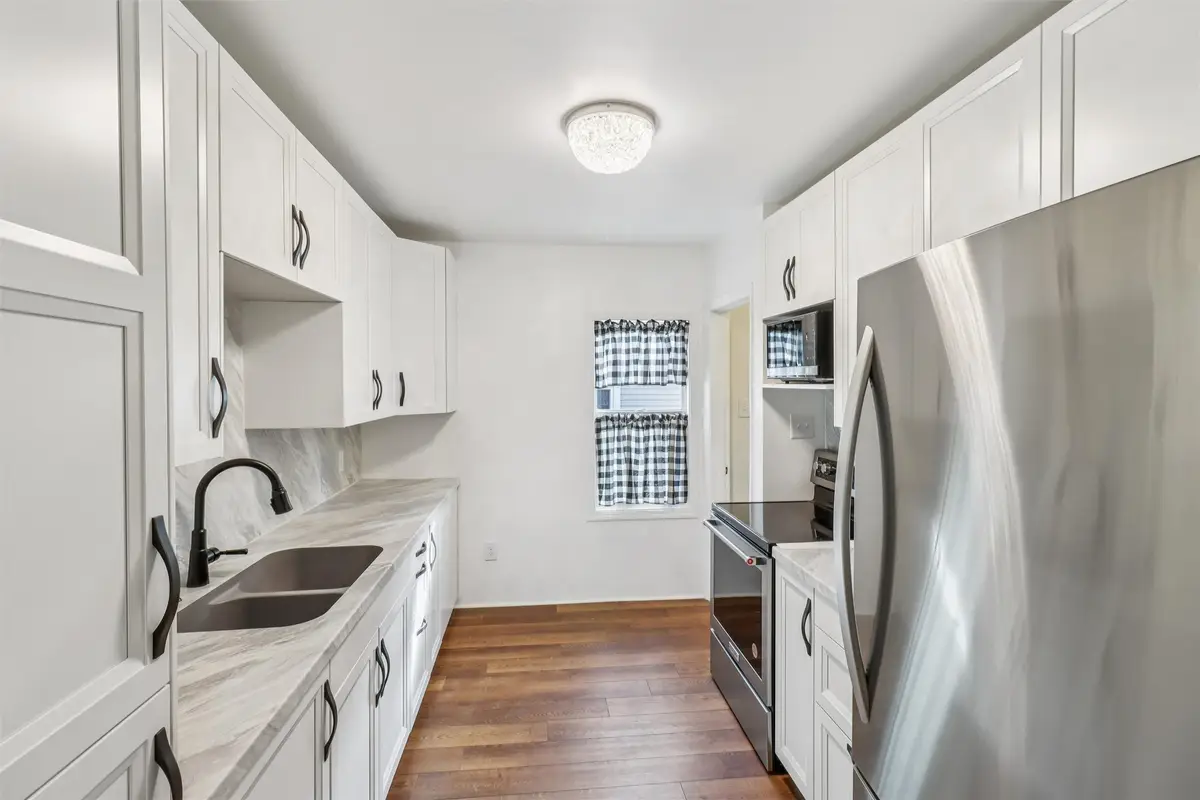 2403 Lyon Street, Des Moines, IA 50317 - Image #1