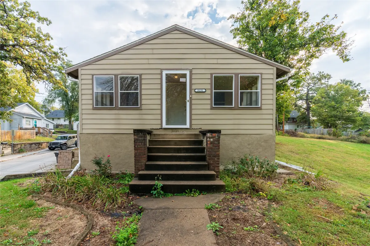 3131 6th Avenue, Des Moines, IA 50313 - Image #1