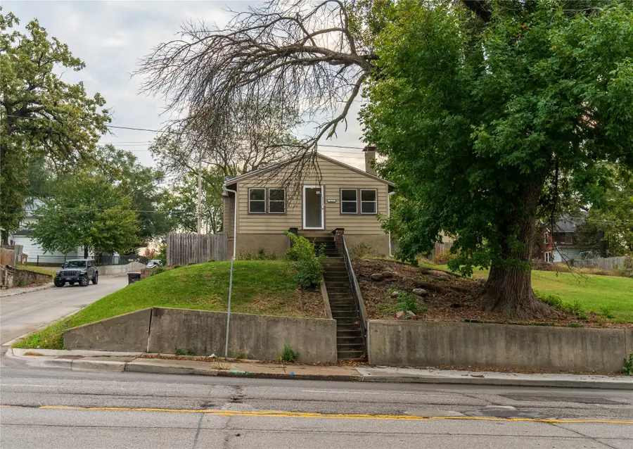 3131 6th Avenue, Des Moines, IA 50313 - Image #3