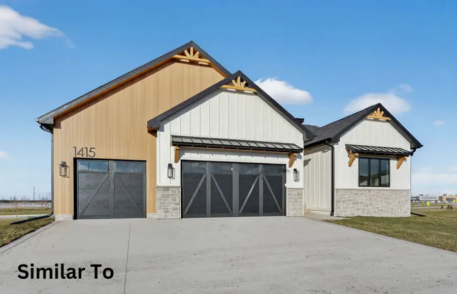 215 NW Woodmoor Drive, Waukee, IA 50263 - Image #2