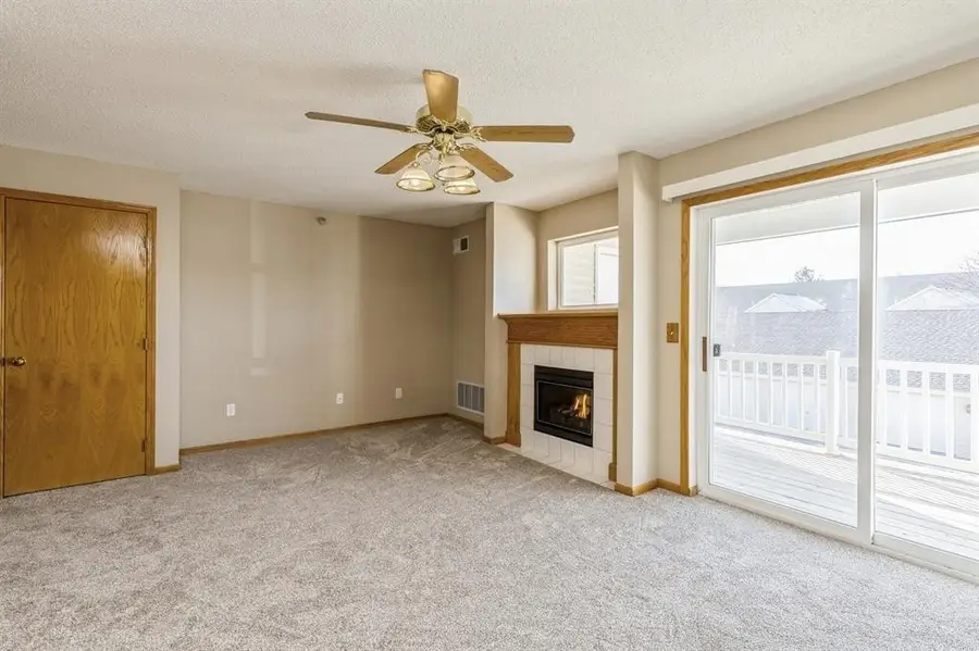2156 NW 156th Street #12, Clive, IA 50325 - Image #3