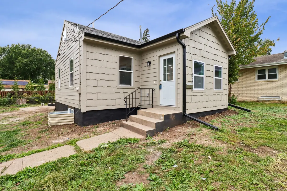 4204 SW 7th Street, Des Moines, IA 50315 - Image #1