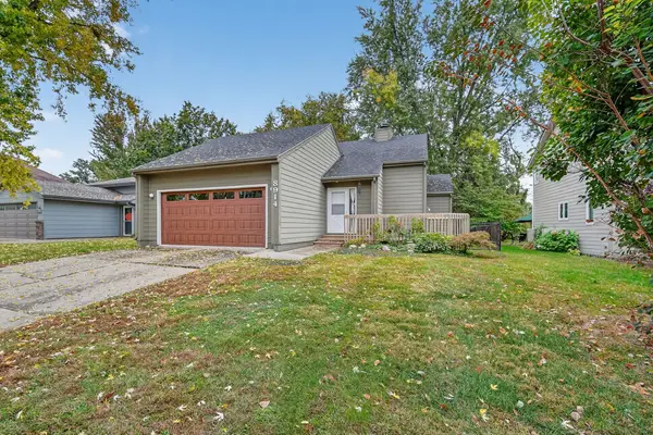8914 Valdez Drive, Urbandale, IA 50322