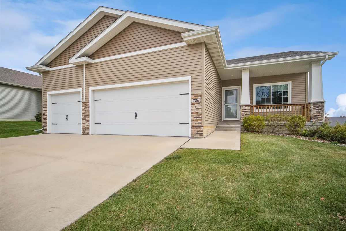 706 Dogwood Lane, Norwalk, IA 50211 - Image #1