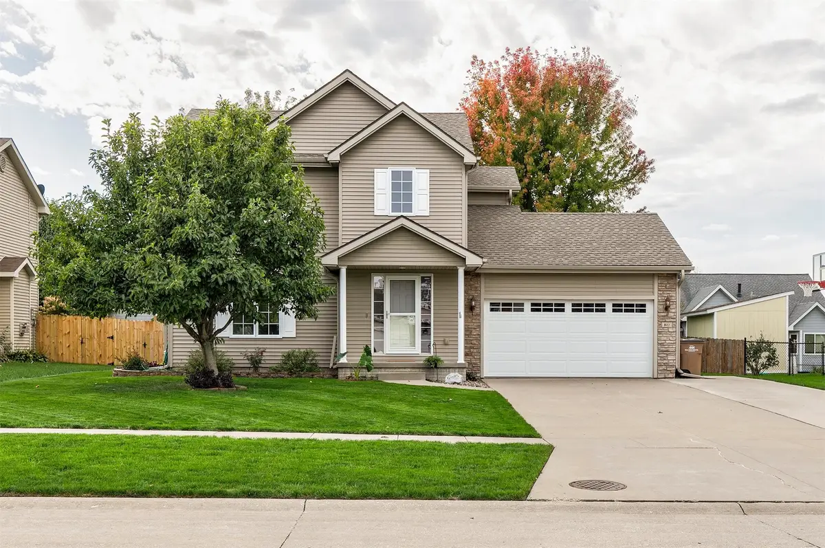 802 Cleveland Avenue Se, Bondurant, IA 50035 - Image #1