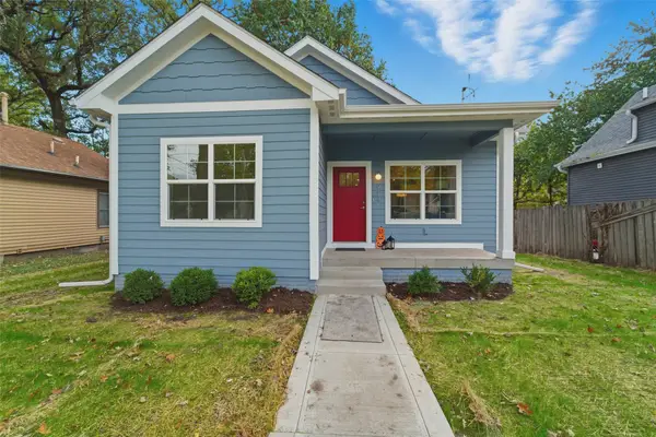 914 Douglas Avenue, Des Moines, IA 50313