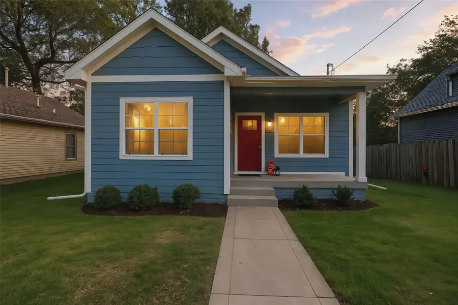 914 Douglas Avenue, Des Moines, IA 50313 - Image #2