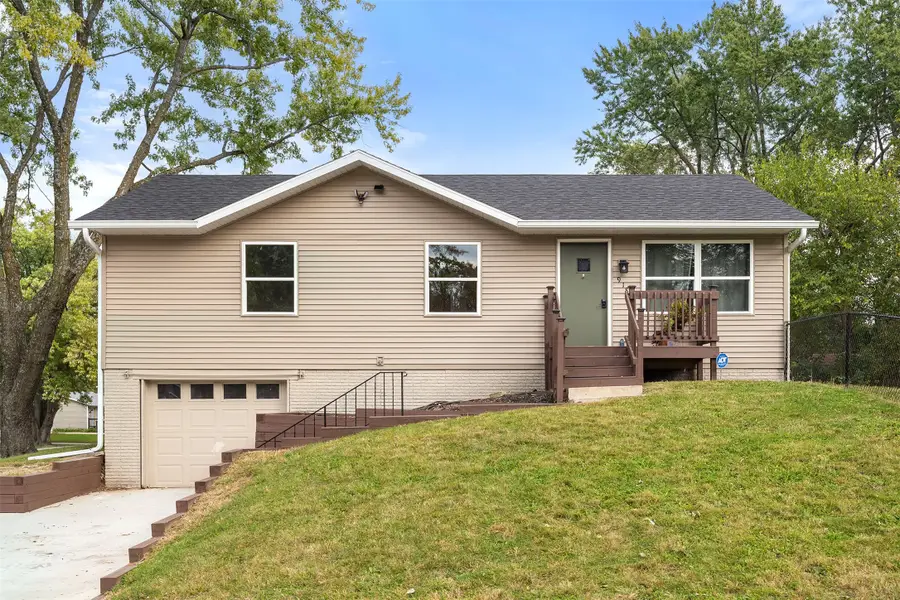 9185 Old Orchard Drive, Norwalk, IA 50211 - Image #2