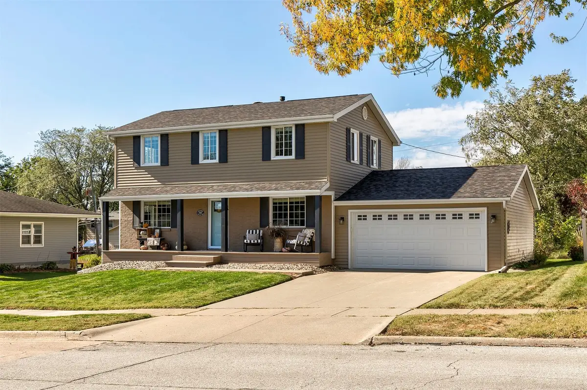 1017 Skylane Drive, Norwalk, IA 50211 - Image #1