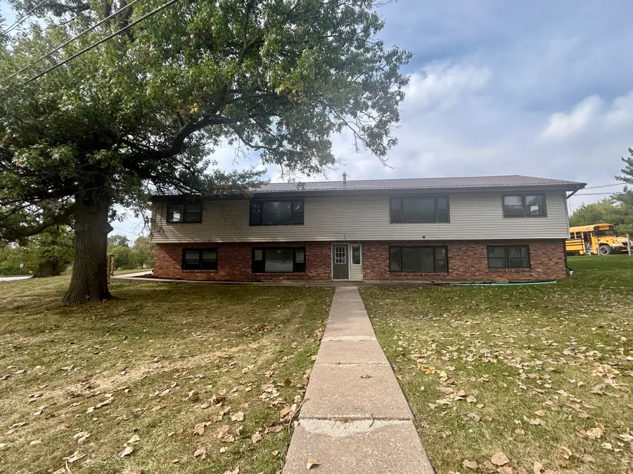 1301 Liberty Drive, Fairfield, IA 52556 - Image #2