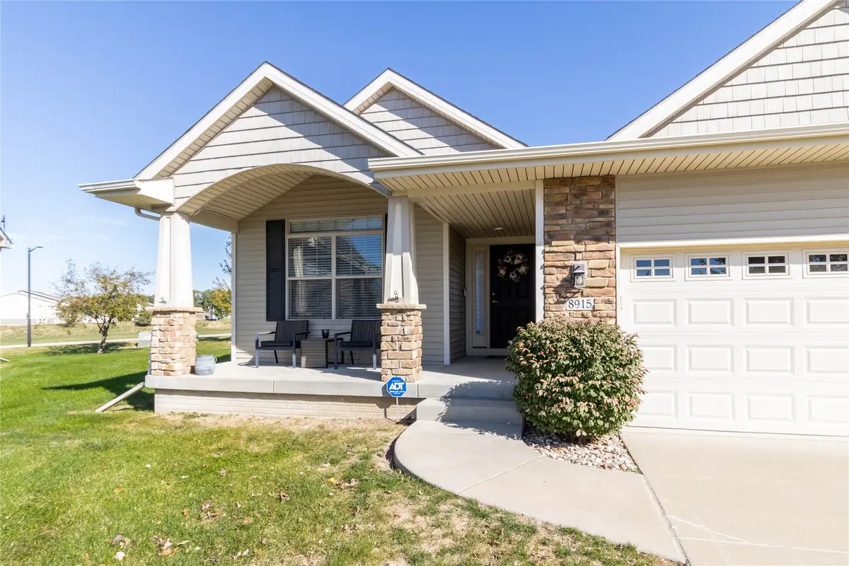 8915 Jamison Drive, West Des Moines, IA 50266 - Image #1