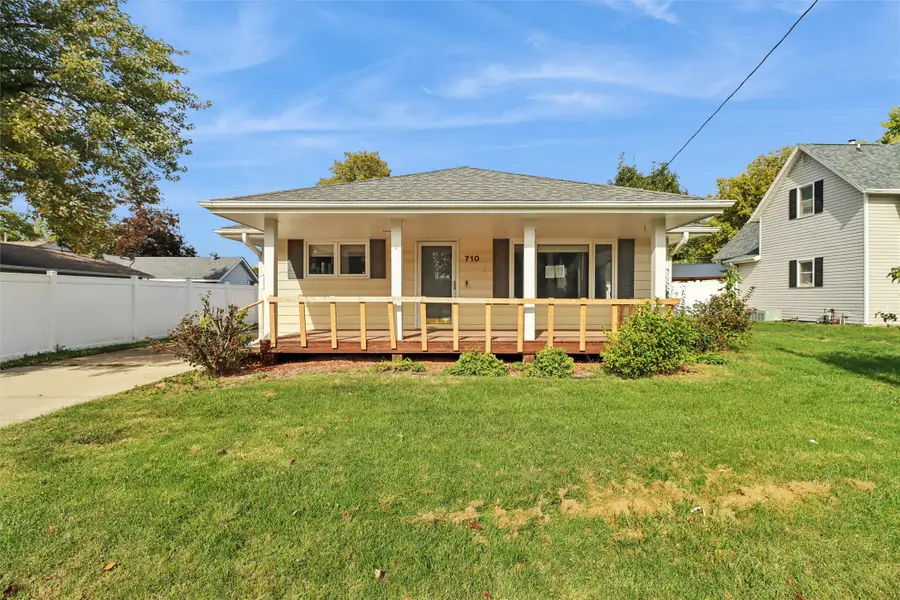 710 W 3rd Avenue, Indianola, IA 50125 - Image #3