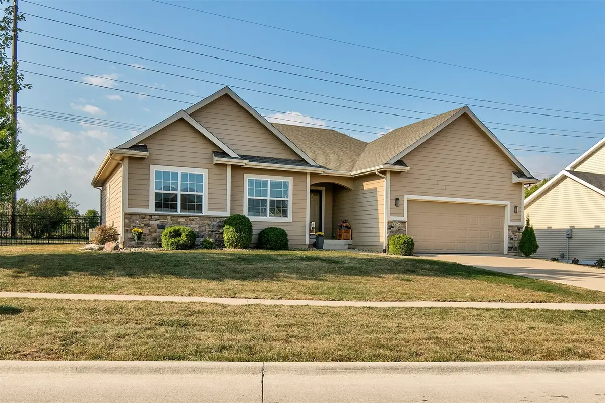 1454 Nine Iron Drive, West Des Moines, IA 50266 - Image #1