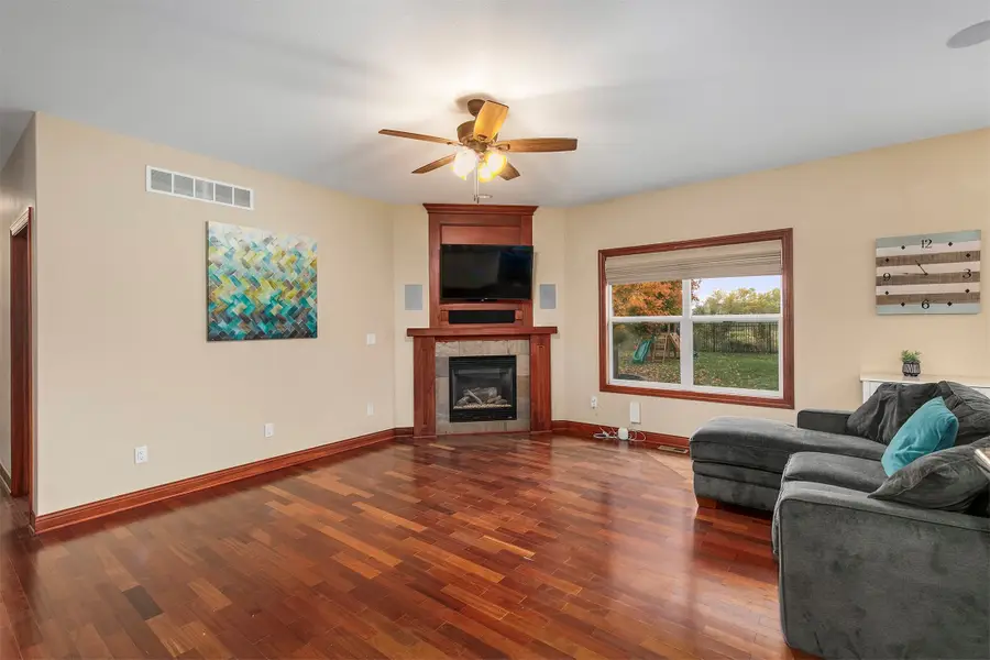 1454 Nine Iron Drive, West Des Moines, IA 50266 - Image #3