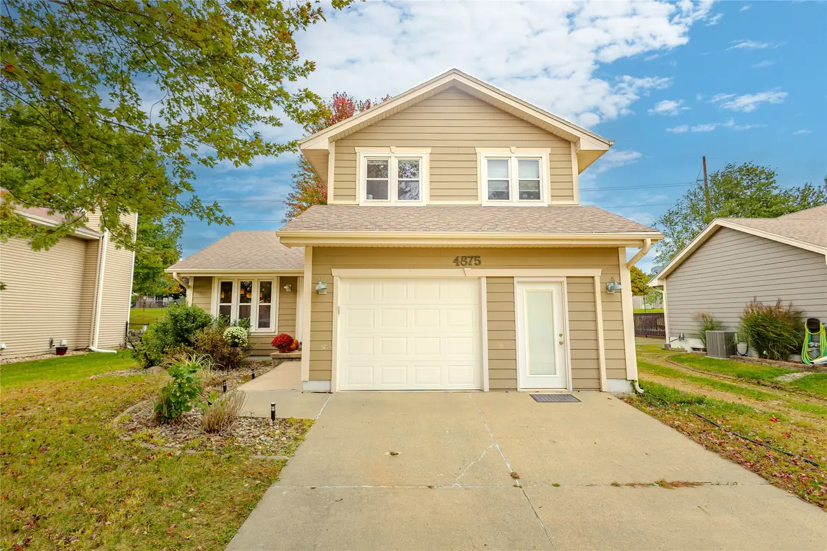 4875 Ashley Park Drive, West Des Moines, IA 50265 - Image #1