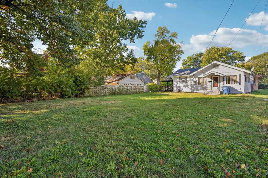 1828 46th Street, Des Moines, IA 50310 - Image #2