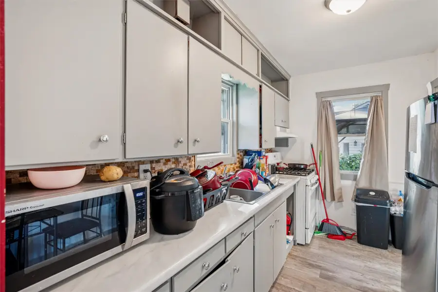 1828 46th Street, Des Moines, IA 50310 - Image #3