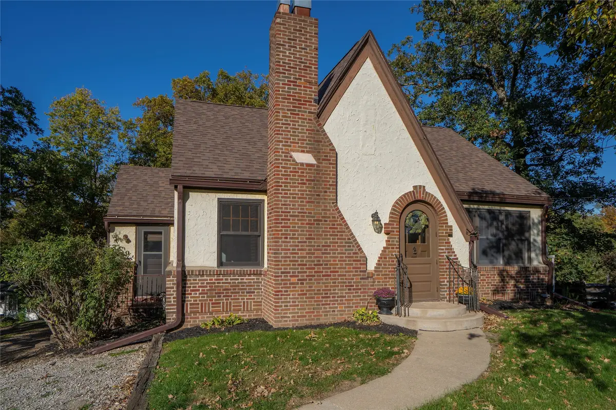 2214 Highway F48 Highway W, Newton, IA 50208 - Image #1