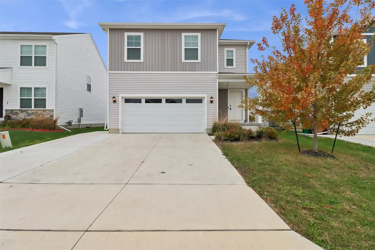 1215 Meadow View Drive, Carlisle, IA 50047 - Image #1