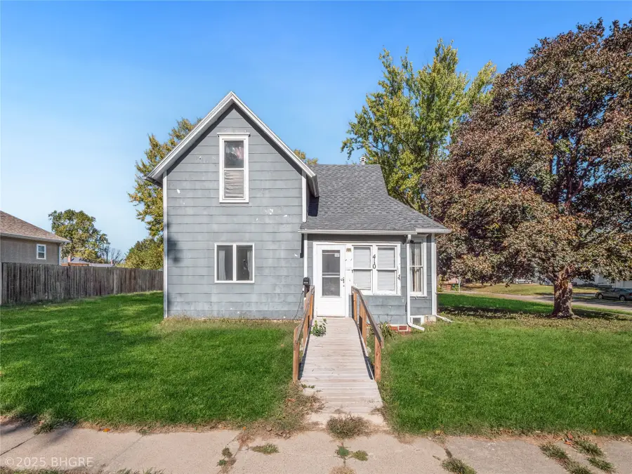 410 E Ashland Avenue, Indianola, IA 50125 - Image #2