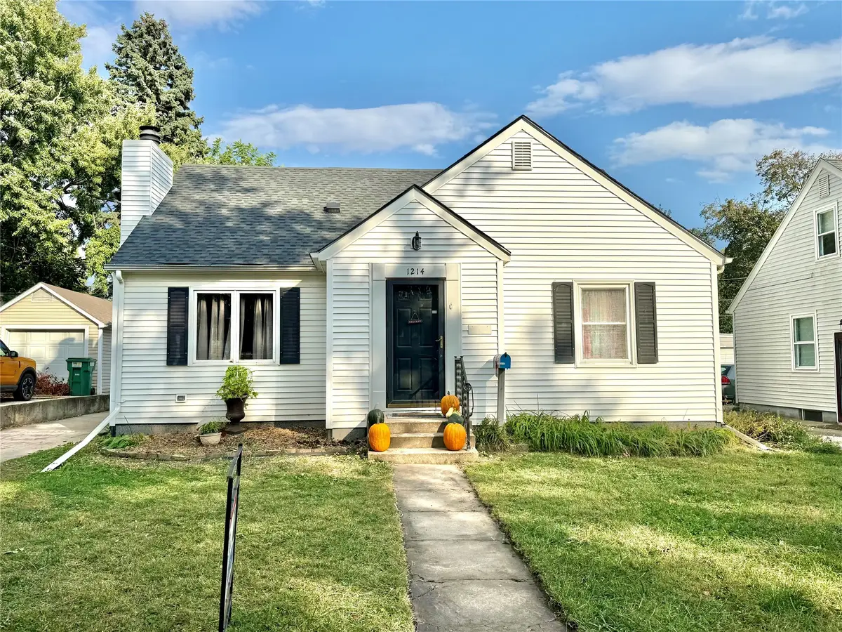 1214 Northwestern Avenue, Ames, IA 50010 - Image #1