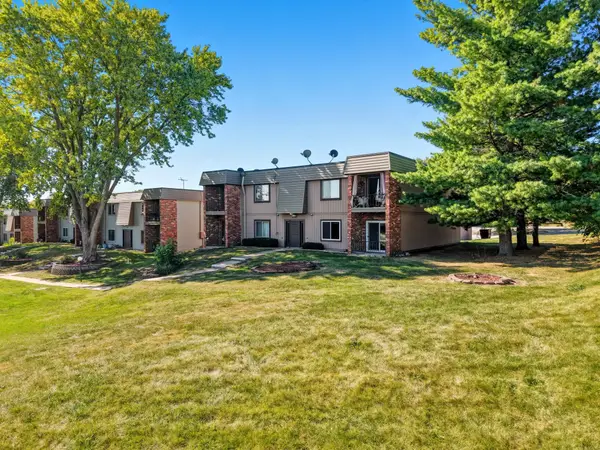 4781 Woodland Avenue #2, West Des Moines, IA 50266