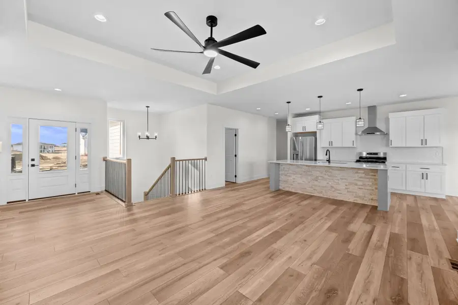 17307 North Valley Drive, Urbandale, IA 50323 - Image #3