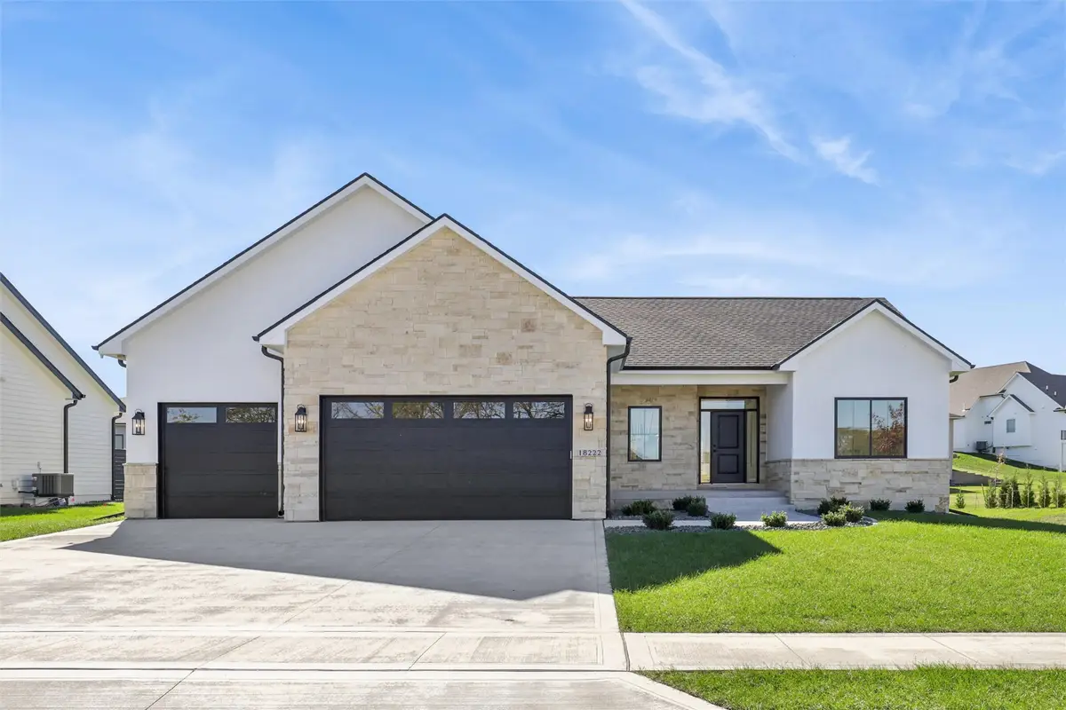 18222 Hidden Knoll, Clive, IA 50325 - Image #1