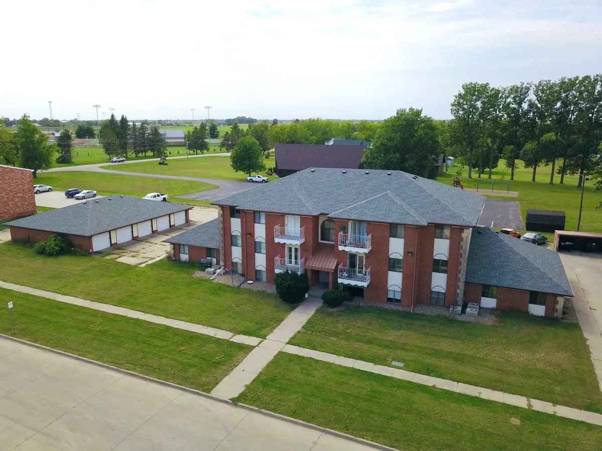 1629 Sunset Street, Grinnell, IA 50112 - #1