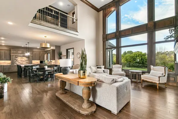 1723 Glenleven Terrace, West Des Moines, IA 50266