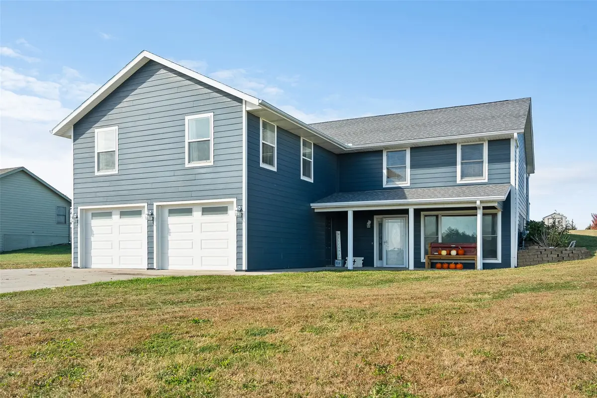 109 Dawn Avenue, Monroe, IA 50170 - Image #1