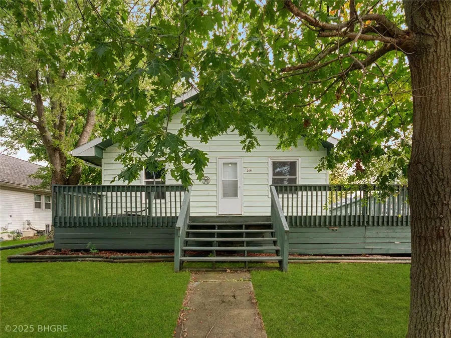 216 2nd Street Sw, Melcher Dallas, IA 50163 - Image #2