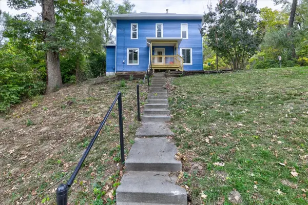 703 Taylor Street, Des Moines, IA 50315