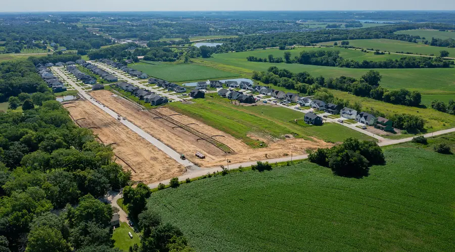 11231 Brookdale Drive, West Des Moines, IA 50266 - Image #3